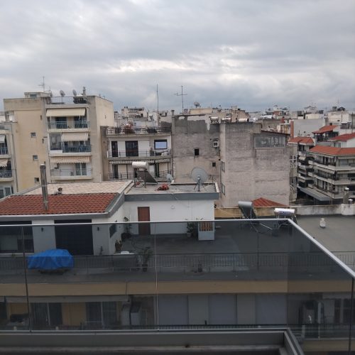 Καλαμαρια (κεντρο) στον 7ο οροφο πωλούνται 2 καινούριες  μεζονέτες 136τ.μ και 169 τ.μ